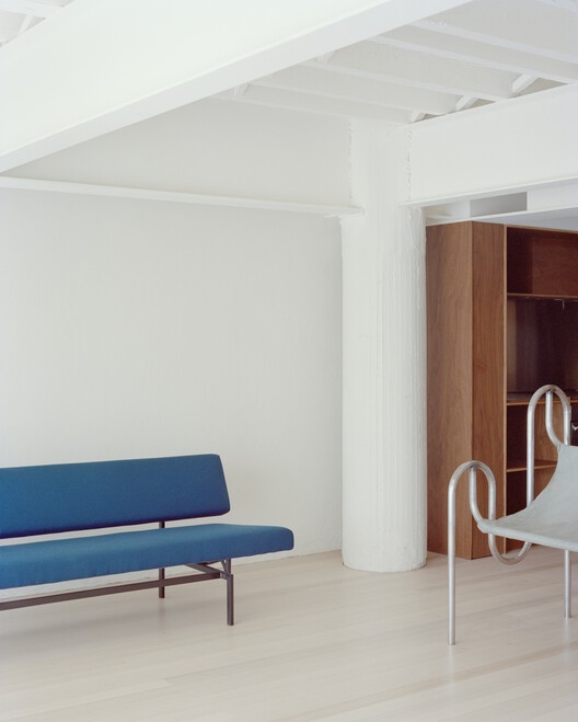 Kerr Apartment / SSdH - Interior Photography, Wood, Chair