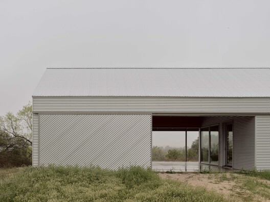 Dogtrot House: Vernacular Knowledge and Climate-Responsive Design Dogtrot House: Vernacular Knowledge and Climate-Responsive Design - Image 28 of 41