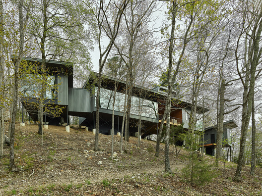 Dogtrot House: Vernacular Knowledge and Climate-Responsive Design Dogtrot House: Vernacular Knowledge and Climate-Responsive Design - Image 12 of 41