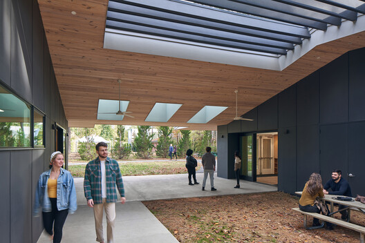 Dogtrot House: Vernacular Knowledge and Climate-Responsive Design Dogtrot House: Vernacular Knowledge and Climate-Responsive Design - Image 19 of 41