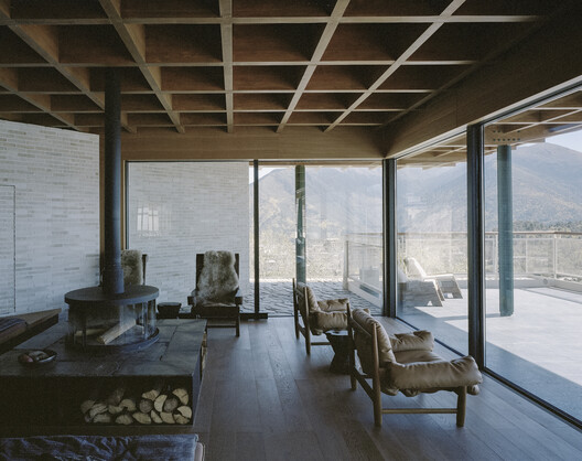 Kawagebo Snow Mountain Hotel / Moguang Studio - Interior Photography, Wood, Beam, Chair