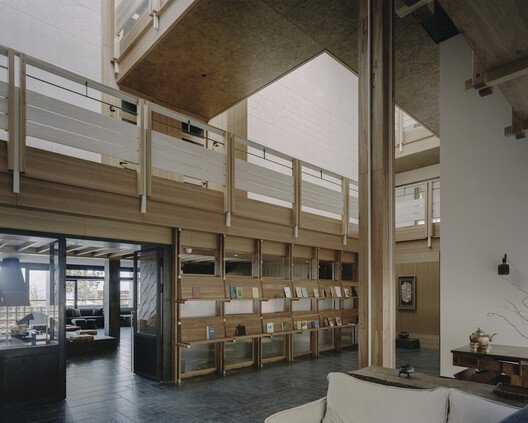 Kawagebo Snow Mountain Hotel / Moguang Studio - Interior Photography, Wood, Lighting, Glass, Beam