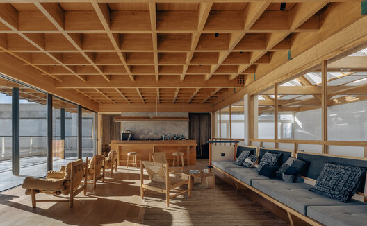 Kawagebo Snow Mountain Hotel / Moguang Studio - Interior Photography, Wood, Beam, Deck