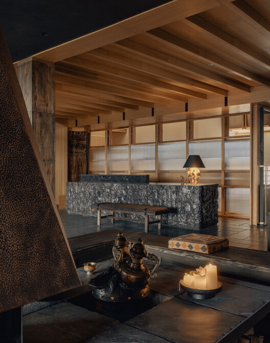 Kawagebo Snow Mountain Hotel / Moguang Studio - Interior Photography, Wood