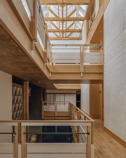 Kawagebo Snow Mountain Hotel / Moguang Studio - Image 3 of 65