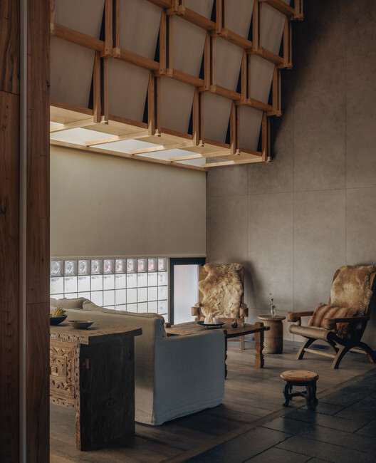 Kawagebo Snow Mountain Hotel / Moguang Studio - Interior Photography, Wood