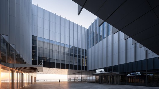 Qingdao Science Technology Museum / von GerKan, Marg and Partners Architects - Image 1 of 16