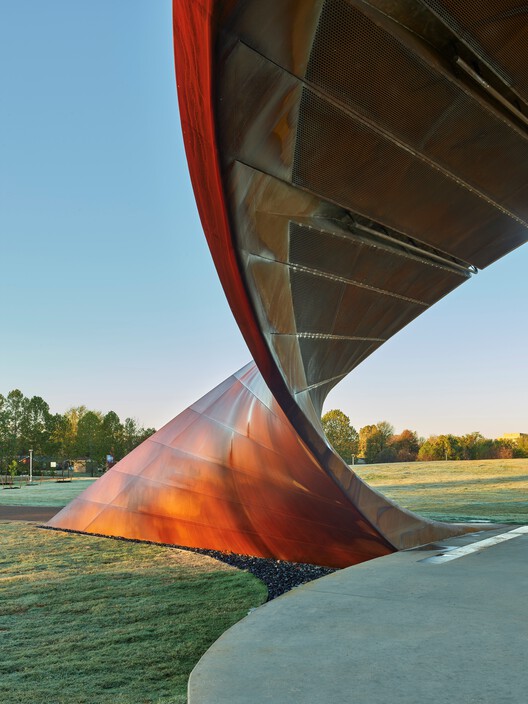 Luther George Park Performance Pavilion / Trahan Architects - Image 4 of 22