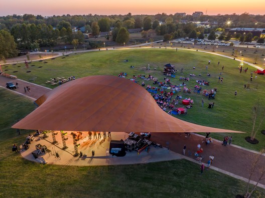 Luther George Park Performance Pavilion / Trahan Architects - Image 14 of 22