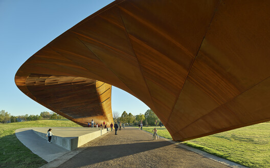 Luther George Park Performance Pavilion / Trahan Architects - Image 10 of 22