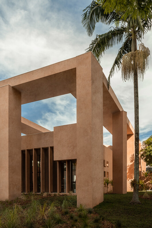 Pabellón Sofía / Estudio Leonardo Zanatta - Imagen 8 de 21