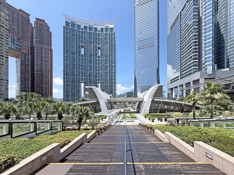 After Corbusier: How Southeast Asia Turned the Satellite City Into a Transit Megaproject - Image 5 of 17