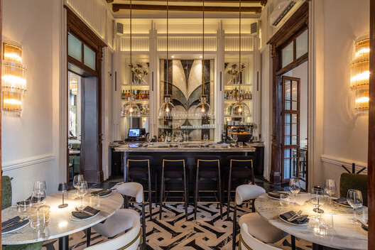 Anata Vin Bar / Central de Proyectos SCP - Fotografía interior, Comedor