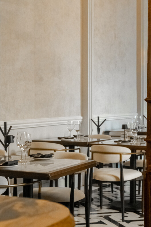 Anata Vin Bar / Central de Proyectos SCP - Fotografía interior, Comedor, Mesas, Sillas