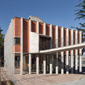 Pabellón Biblioteca Colegio Tabancura / Valdivieso Arquitectos - Ampliación