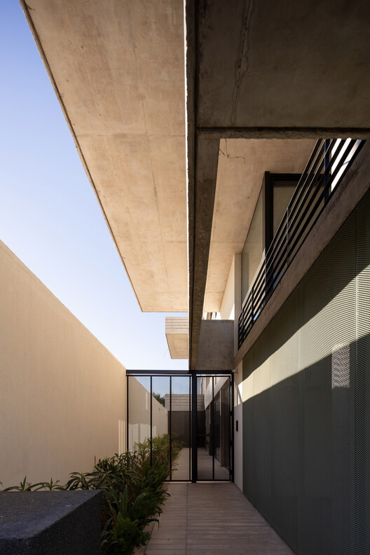 SUP Boulevard / FACT Fábrica de Arquitectura Contemporánea SUP Boulevard / FACT Fábrica de Arquitectura Contemporánea - Interior Photography, Concrete, Balcony