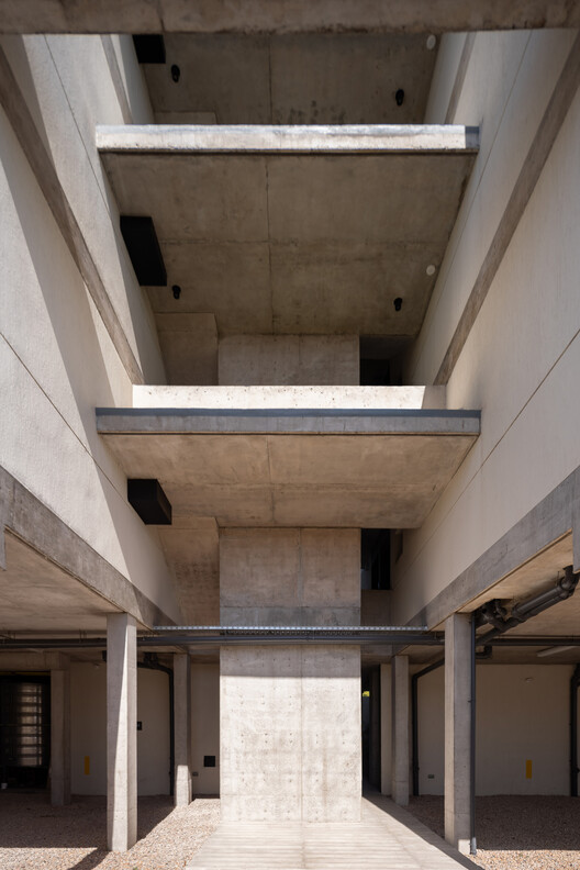 SUP Boulevard / FACT Fábrica de Arquitectura Contemporánea SUP Boulevard / FACT Fábrica de Arquitectura Contemporánea - Image 10 of 17