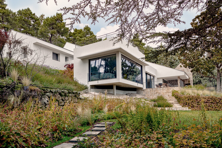 300ª Renovación en El Escorial / Ábaton - Fotografía exterior, Renovación, Jardín