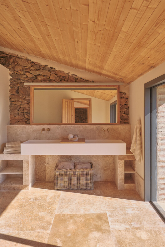  Finca del Encinar / Ábaton - Imagem 16 de 24