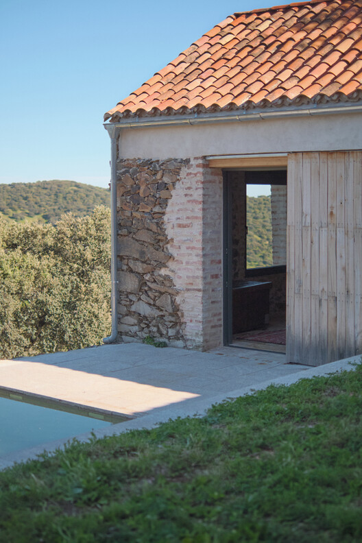  Finca del Encinar / Ábaton - Fotografia de Exterior