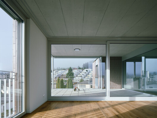 Apartment Block Grundmühle / dolmus Architekten - Interior Photography, Glass, Balcony