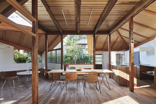From Tradition to Modern Living: The Versatility and Elegance of Timber in 12 Japanese Interiors - Image 3 of 14