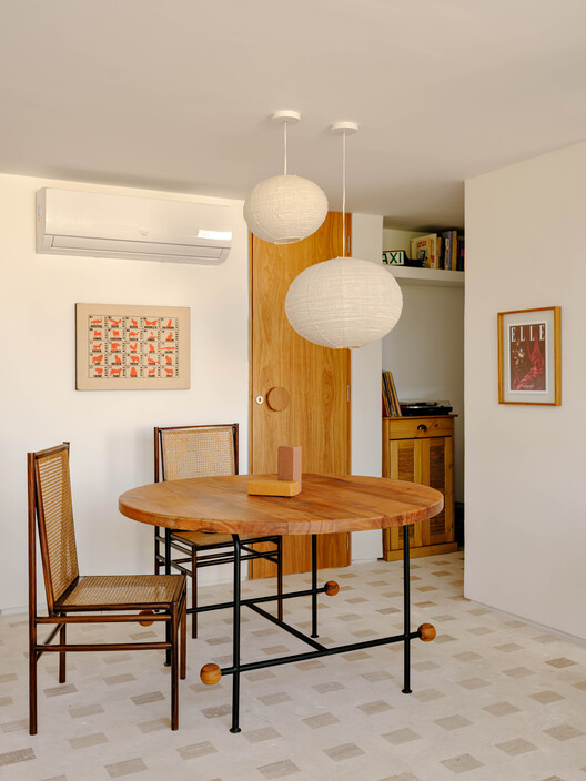 Sá Ferreira Project / Bric Arquitetura | Portillo e Pantoja Sá Ferreira Project / Bric Arquitetura | Portillo e Pantoja - Interior Photography, Dining room, Wood, Lighting, Table, Chair