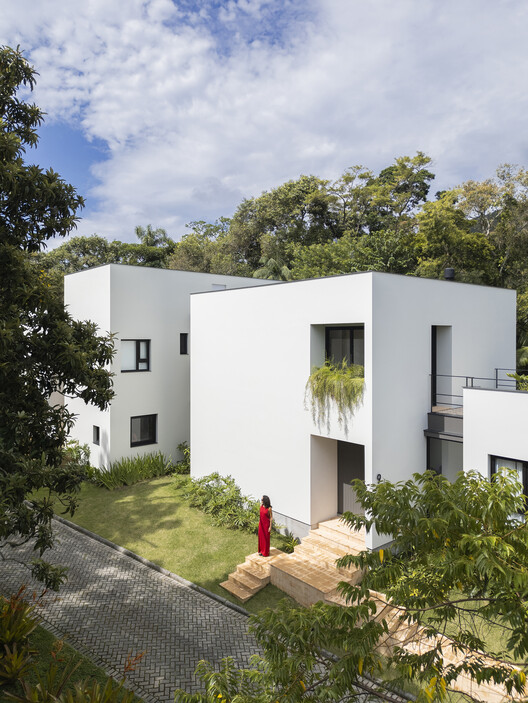 Casa Piná / Nommo Arquitetos - fotografía exterior, jardín, balcón, patio interior