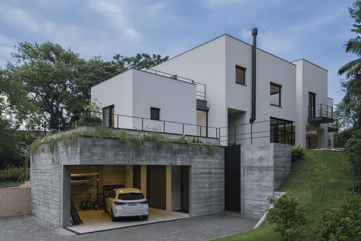 Piná House / Nommo Arquitetos - Exterior Photography, Concrete