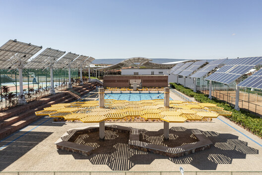Unileão Sports Center / Lins Arquitetos Associados - Image 2 of 26