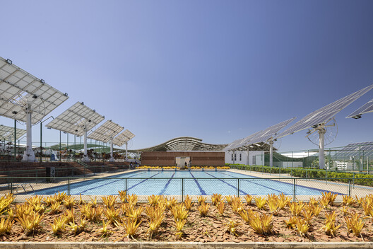 Unileão Sports Center / Lins Arquitetos Associados - Image 15 of 26