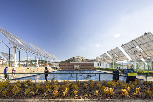 Unileão Sports Center / Lins Arquitetos Associados - Image 6 of 26