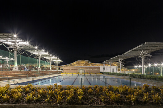 Unileão Sports Center / Lins Arquitetos Associados - Image 21 of 26