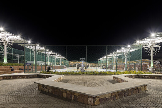 Unileão Sports Center / Lins Arquitetos Associados - Image 22 of 26