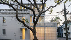 The Corner Store / Ian Moore Architects