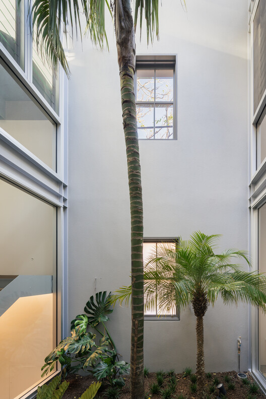The Corner Store / Ian Moore Architects - Interior Photography