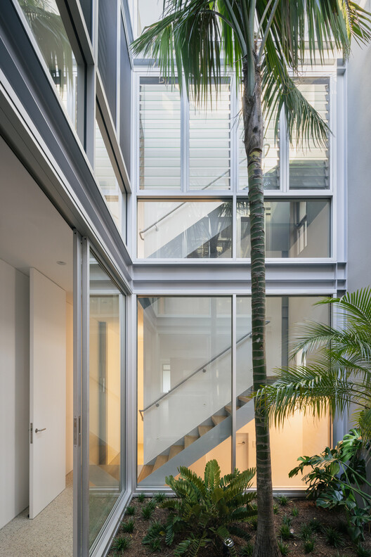 The Corner Store / Ian Moore Architects - Image 5 of 51