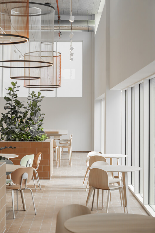 Habitat Hub / Arquid - Interior Photography, Dining room, Chair