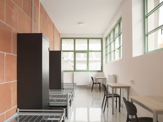 'La Boulangerie' Emergency Shelter / Francois Brugel Architectes Associes + Atelier RITA - Interior Photography, Wood, Glass, Chair