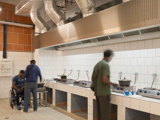 'La Boulangerie' Emergency Shelter / Francois Brugel Architectes Associes + Atelier RITA - Interior Photography, Kitchen, Countertop