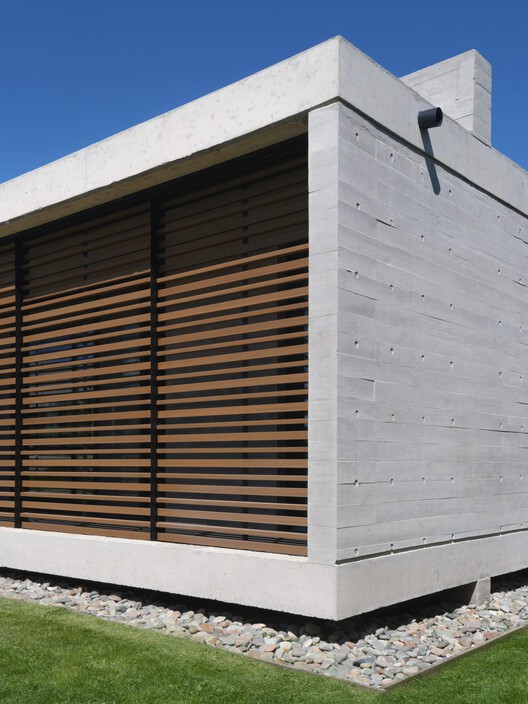 PB House / Estudio Frolik PB House / Estudio Frolik - Exterior Photography, Wood, Concrete