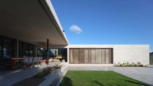 PB House / Estudio Frolik PB House / Estudio Frolik - Image 3 of 22