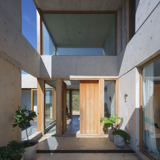 Garden House / Estudio Frolik Garden House / Estudio Frolik - Interior Photography, Concrete