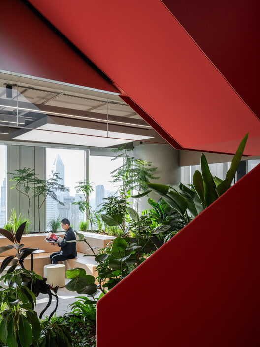 Publicis Groupe Shanghai Headquarters / Ippolito Fleitz Group + Identity Architects - Interior Photography, Chair
