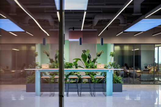 Publicis Groupe Shanghai Headquarters / Ippolito Fleitz Group + Identity Architects - Interior Photography, Chair