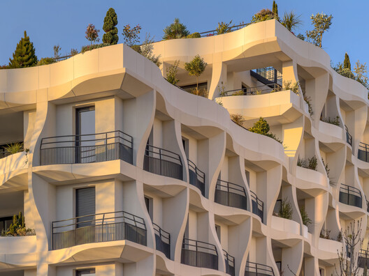 Jardins Secrets Bioclimatic Shells / Vincent Callebaut Architectures Jardins Secrets Bioclimatic Shells / Vincent Callebaut Architectures - Image 7 of 22