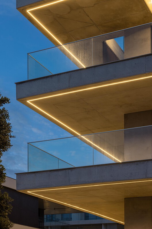 Scala-Mare Building / Atelier d’Arquitectura Lopes da Costa - Image 21 of 43