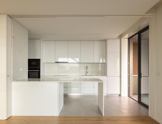 Scala-Mare Building / Atelier d’Arquitectura Lopes da Costa - Interior Photography, Kitchen, Wood, Countertop, Lighting, Door, Glass