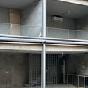 L33 Narrow House / BAST - Interior Photography, Offices, Balcony