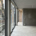 L33 Narrow House / BAST - Offices